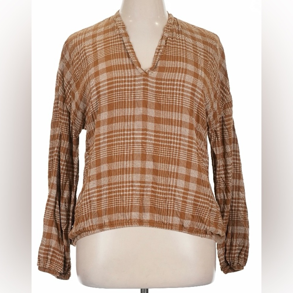 Carve Designs lightweight shirt